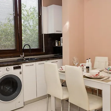 Διαμέρισμα Comfy 1-bedroom In Chayka Neighbourhood By Flat Mаnаger