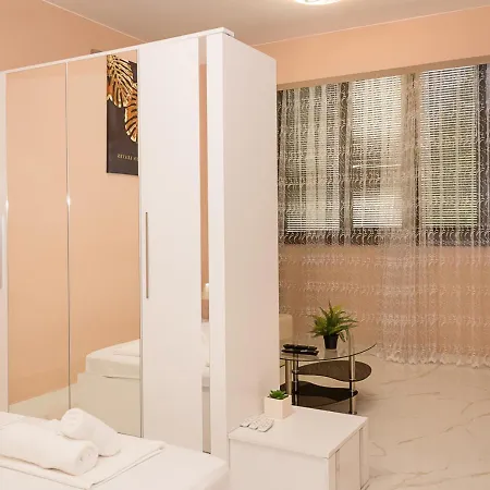 Comfy 1-bedroom In Chayka Neighbourhood By Flat Mаnаger Διαμέρισμα *